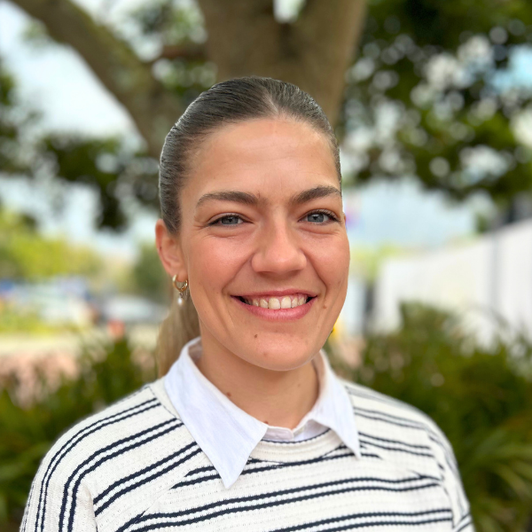 ZOE LOUIS – PRIMARY SCHOOL MUSIC EDUCATOR